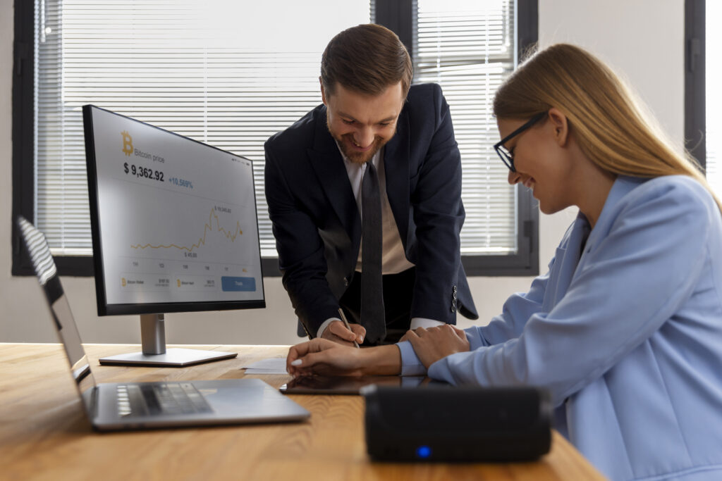 Payroll & Benefits 2025: Automation, Flexibility, and Financial Wellness Redefine Employee Compensation