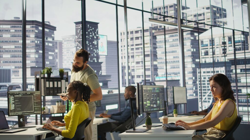 Employee Engagement in 2025: AI Tools, Hybrid Culture, and Purpose-Driven Work Transform the Modern Workplace