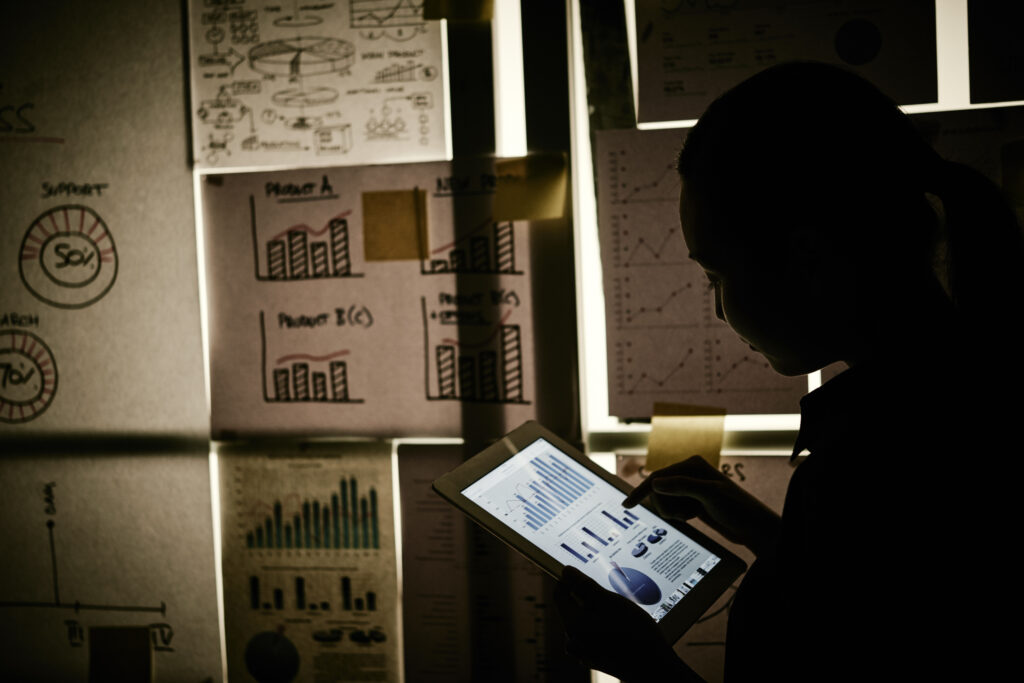 Data & Analytics 2025: Real-Time Insights, GenAI, and Privacy-First Strategies Power Business Growth