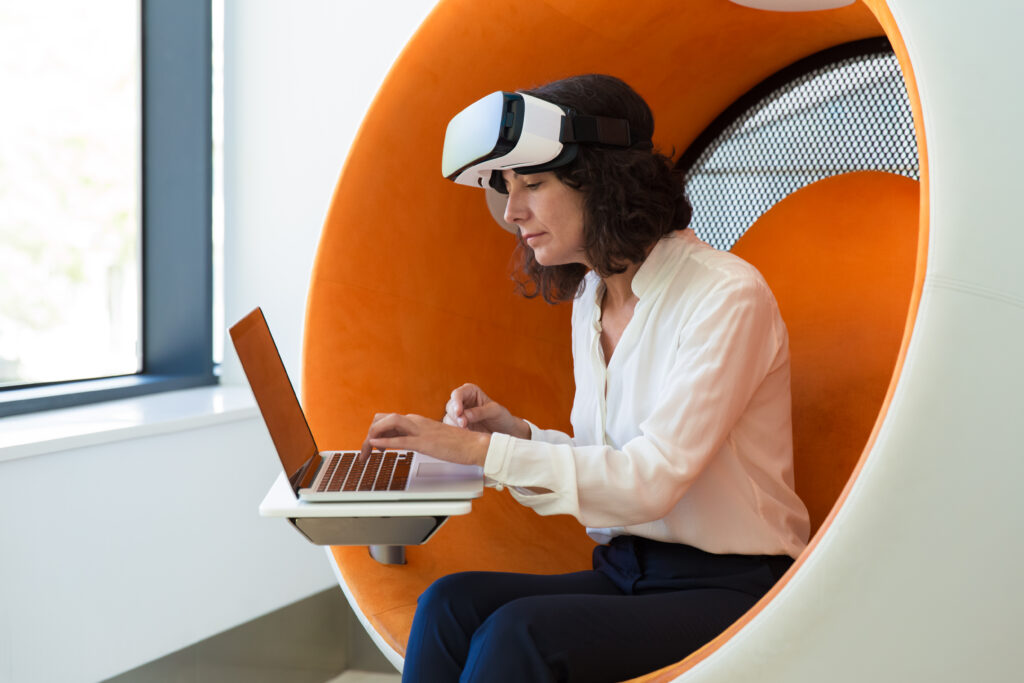 Learning & Development 2025: AI Tutors, VR Training, and Skills-Based Learning Transform the Workplace